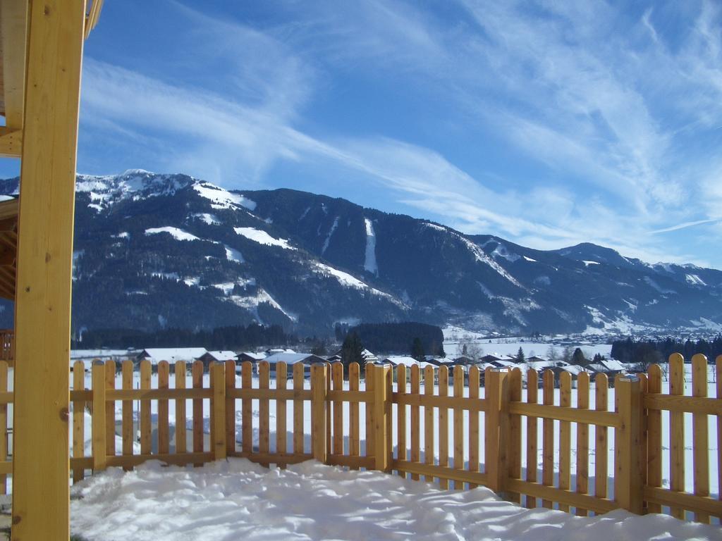Penthousewohnung Mit Garten Sauna Pool Maishofen Quarto foto