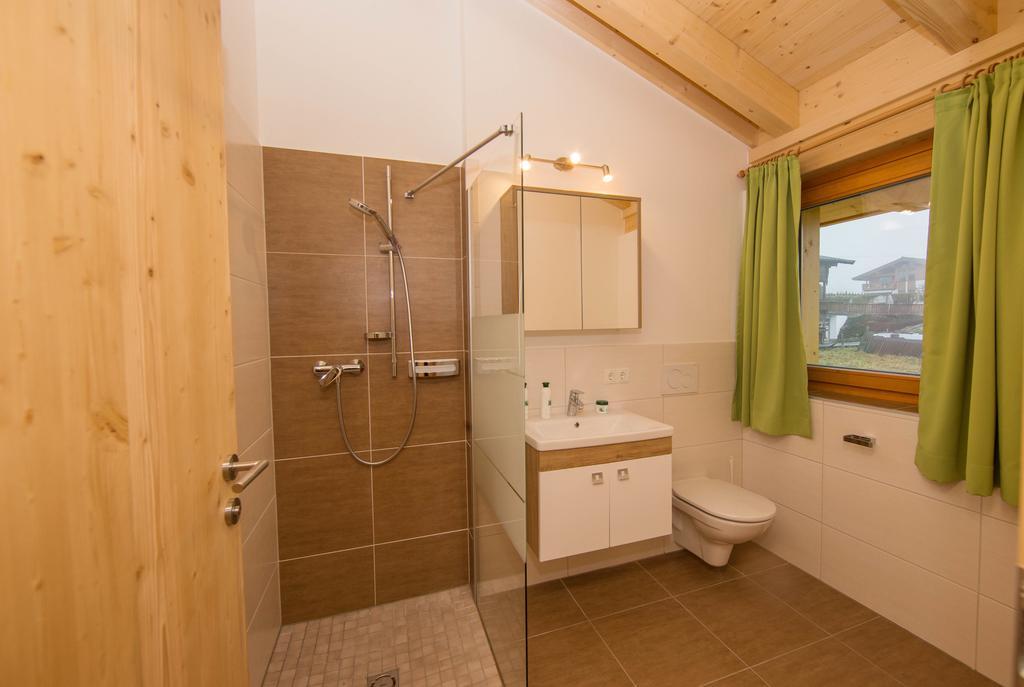 Penthousewohnung Mit Garten Sauna Pool Maishofen Exterior foto
