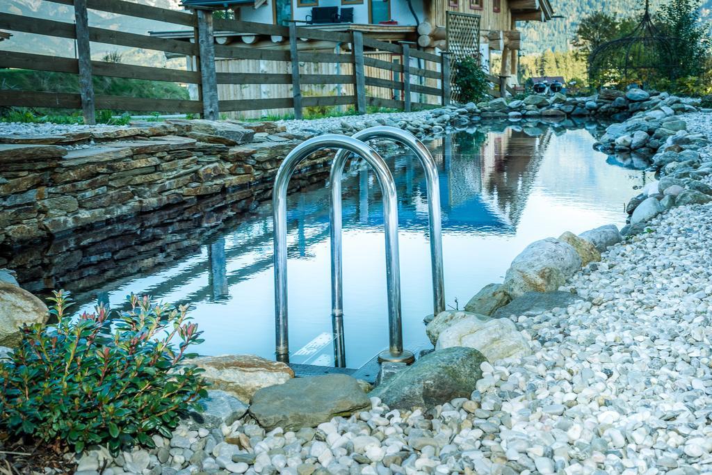 Penthousewohnung Mit Garten Sauna Pool Maishofen Exterior foto